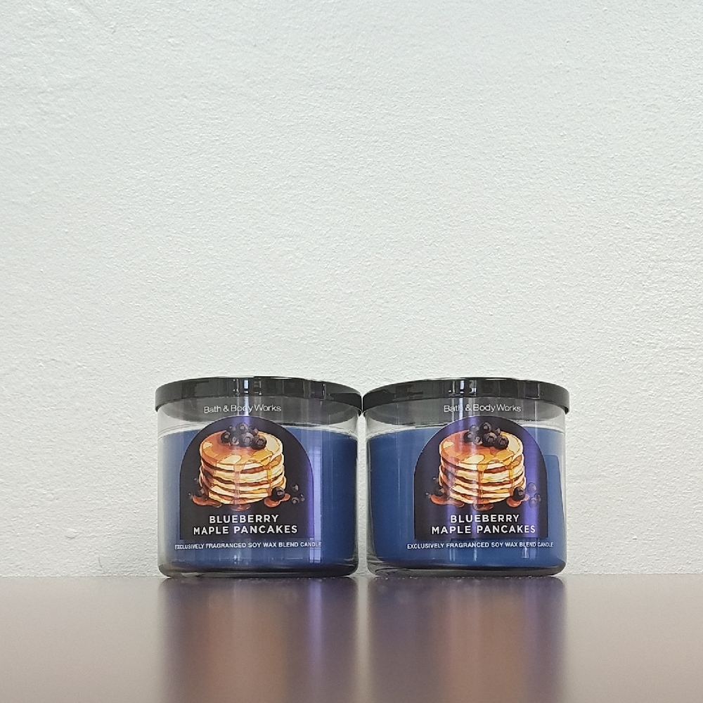 Bath & Body Works BLUEBERRY MAPLE PANCAKES 3-Wick Candles - Set of 2